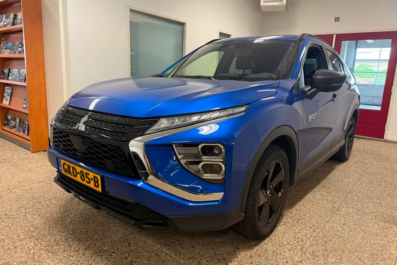 Mitsubishi Eclipse Cross (2024)