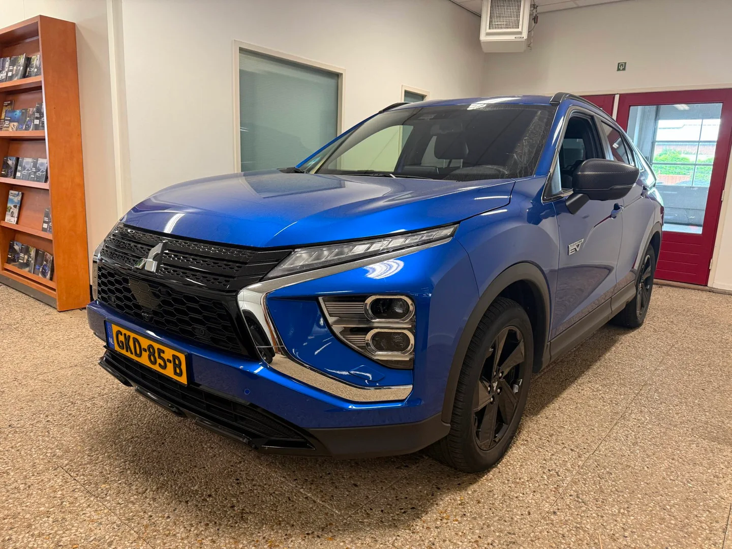 Mitsubishi Eclipse Cross (2024) — foto 1