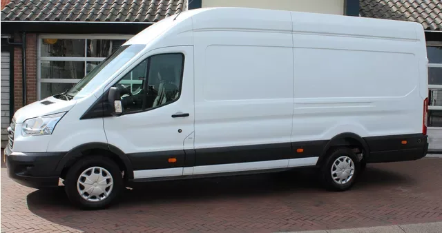 Ford Transit (2016) — foto 1