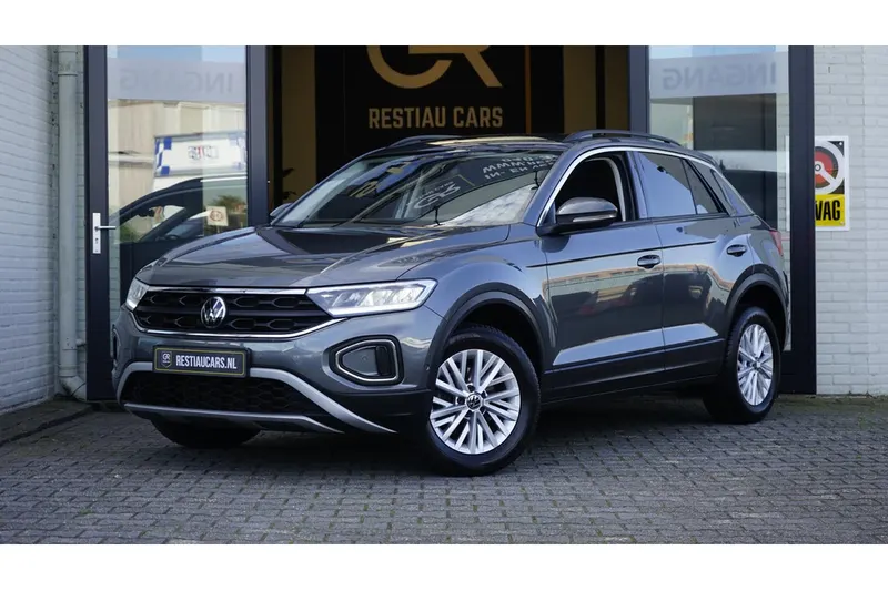 Volkswagen T-Roc (2022)