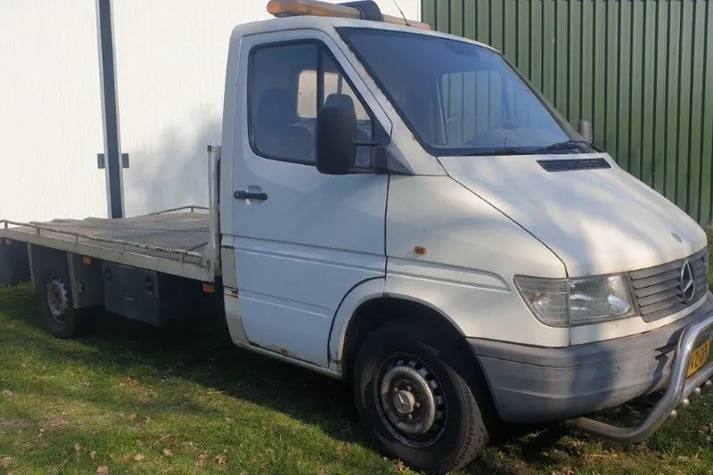 Mercedes-Benz Sprinter (1995)