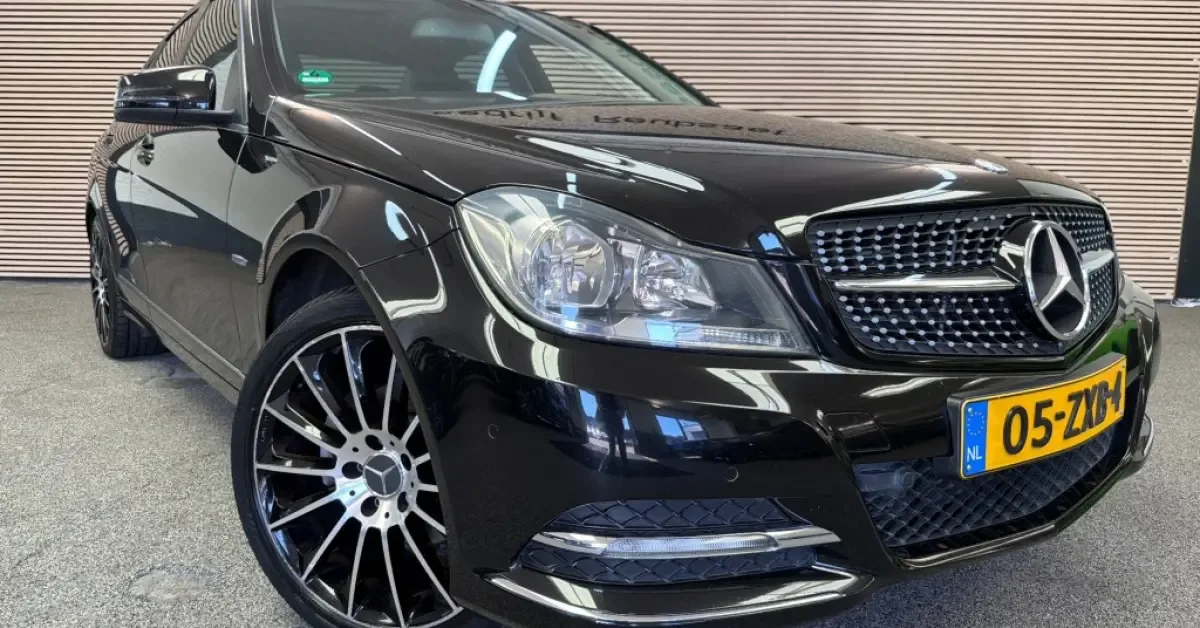 Mercedes-Benz C-Klasse (2012) — foto 1