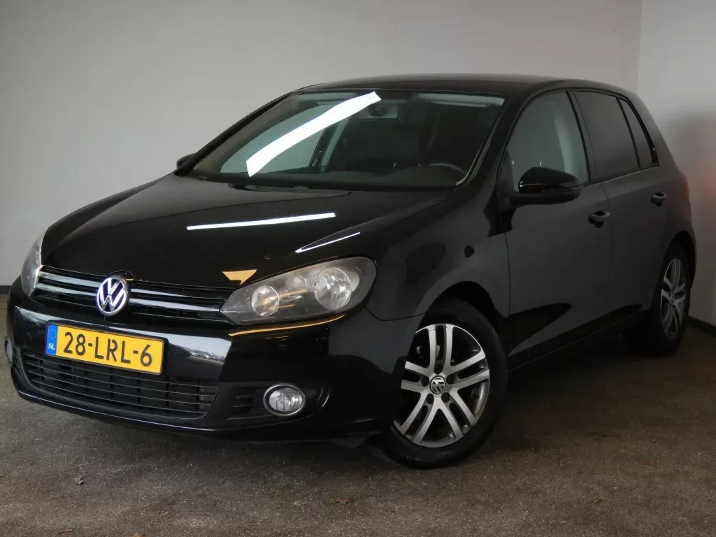 Volkswagen Golf (2010) — foto 1