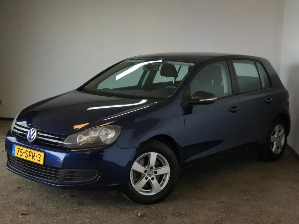 Volkswagen Golf (2011) — foto 1