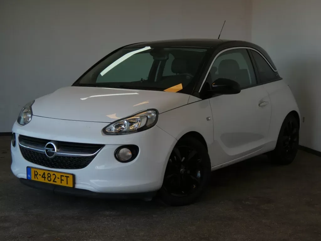 Opel Adam (2014) — foto 1