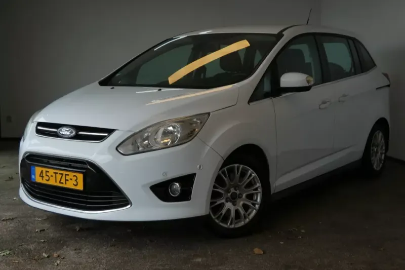 Ford Grand C-Max (2012)
