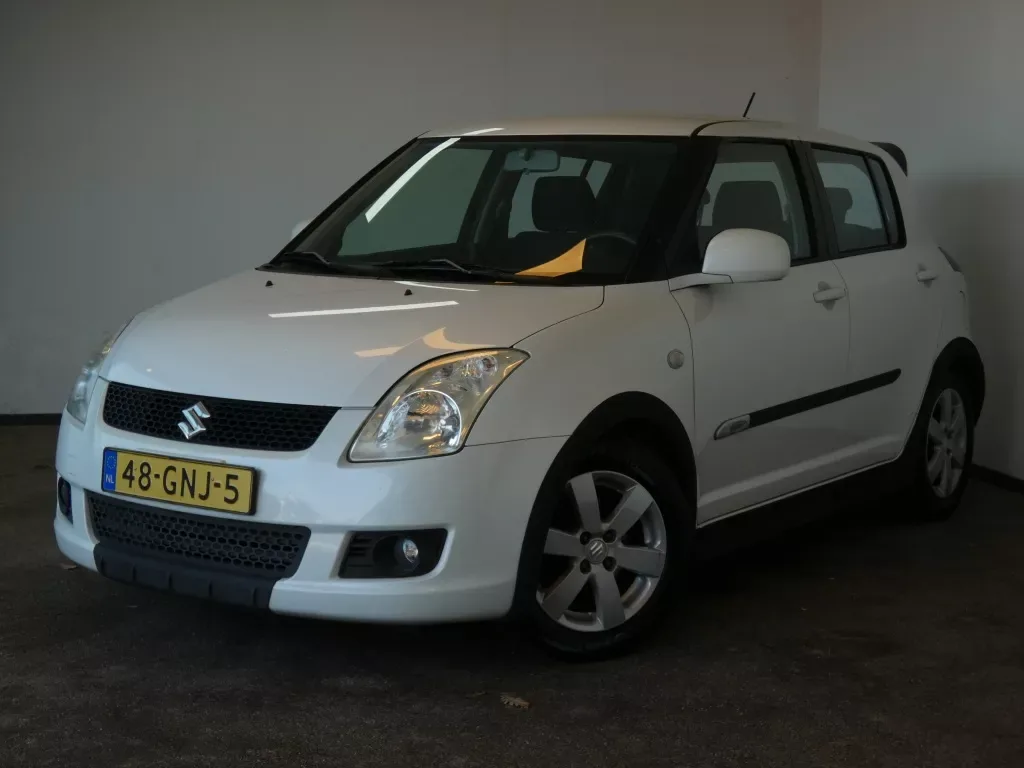 Suzuki Swift (2008) — foto 1