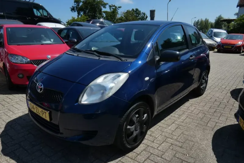 Toyota Yaris (2008)