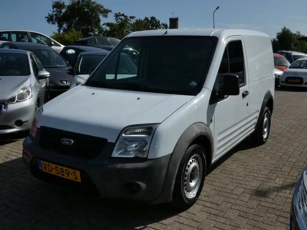 Ford Transit Connect (2013) — foto 1