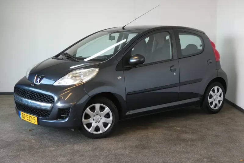 Peugeot 107 (2011)
