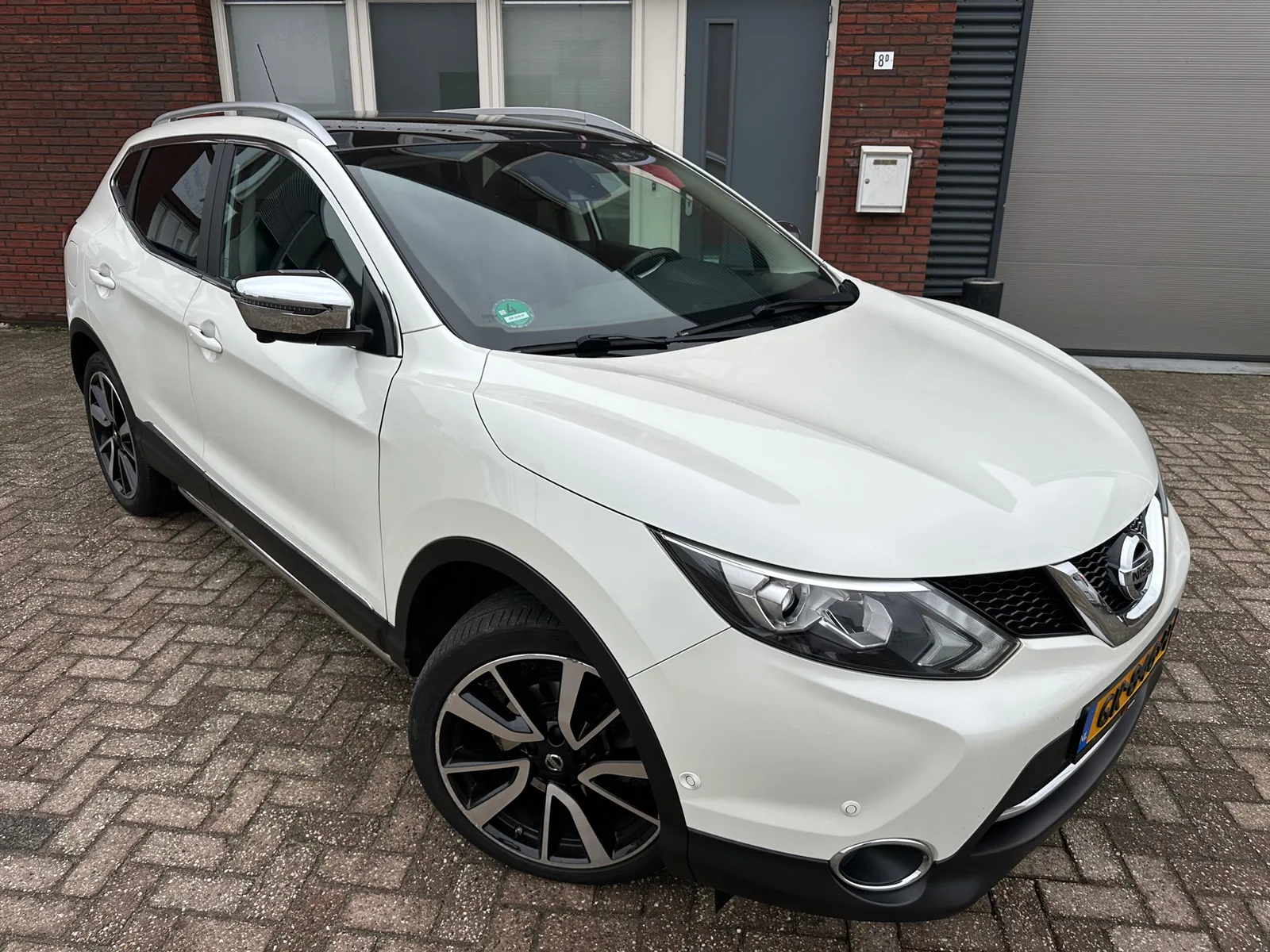 Nissan Qashqai (2015) — foto 1