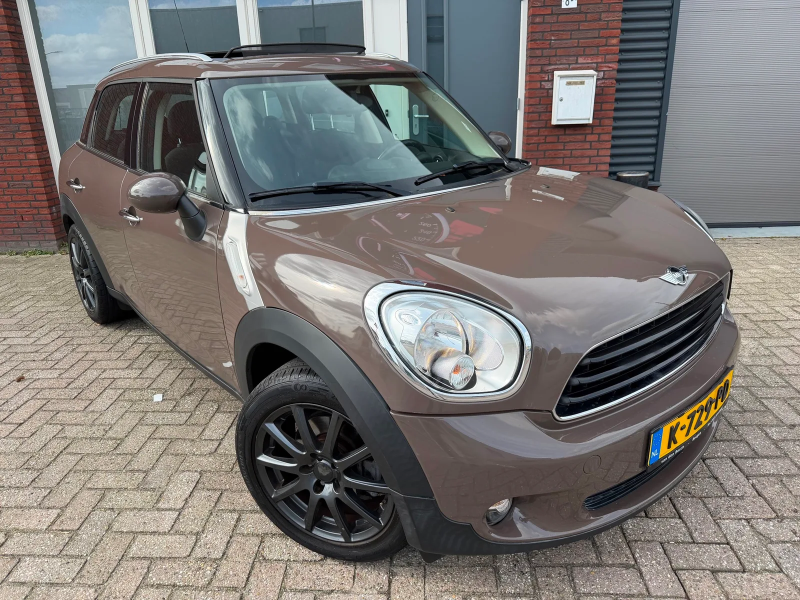 MINI Countryman (2011) — foto 1