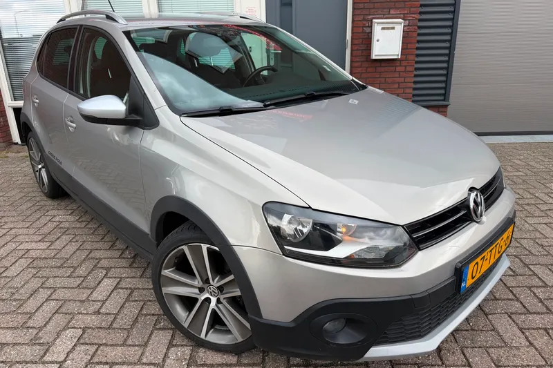 Volkswagen Polo (2012)