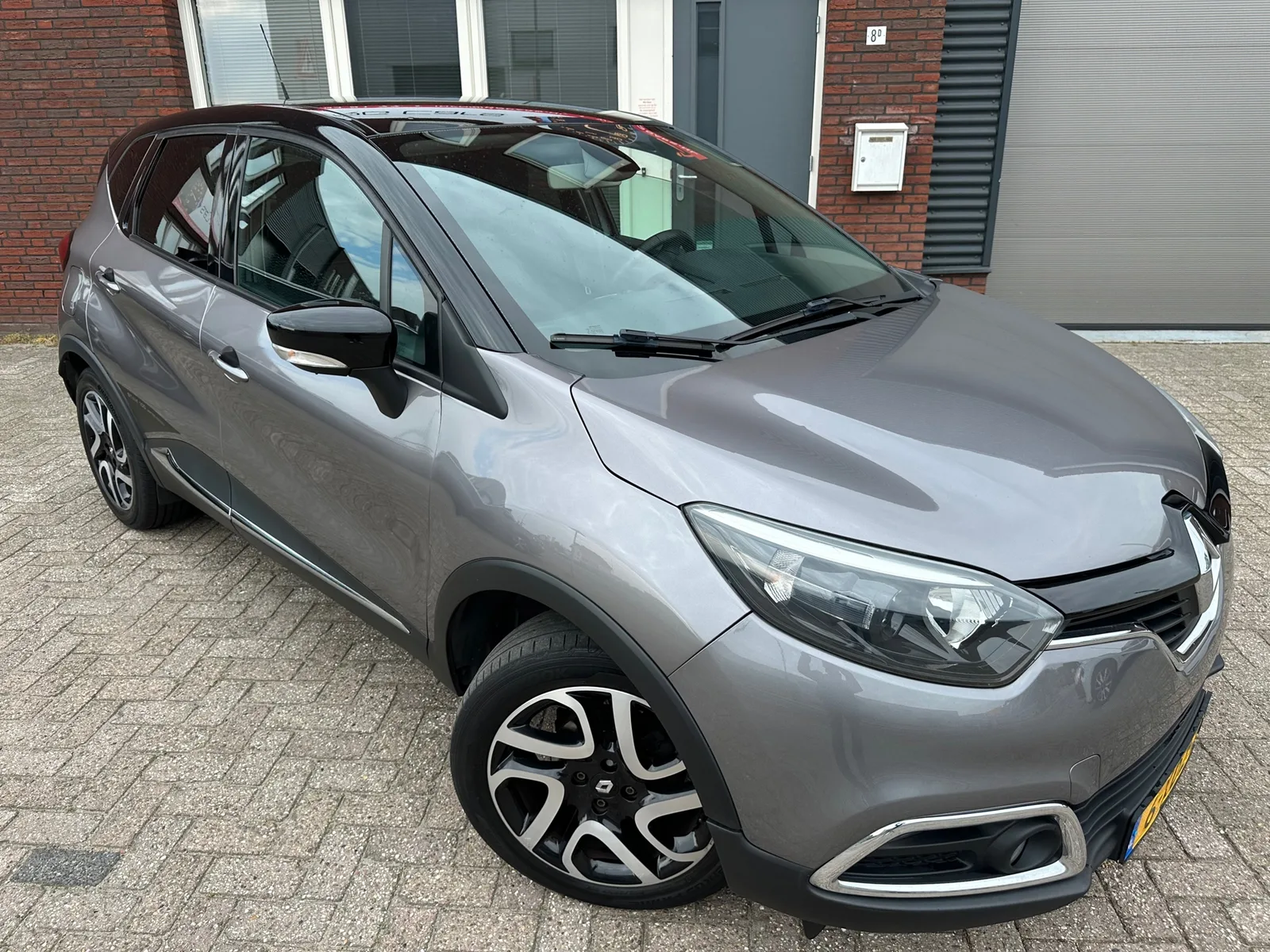 Renault Captur (2014) — foto 1