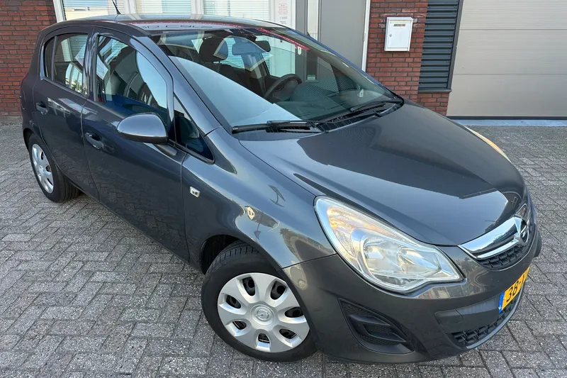 Opel Corsa (2011)