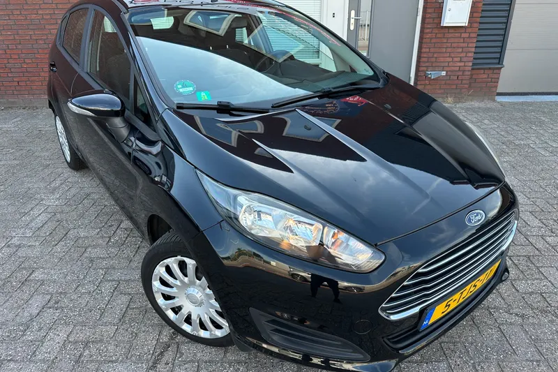 Ford Fiesta (2014)