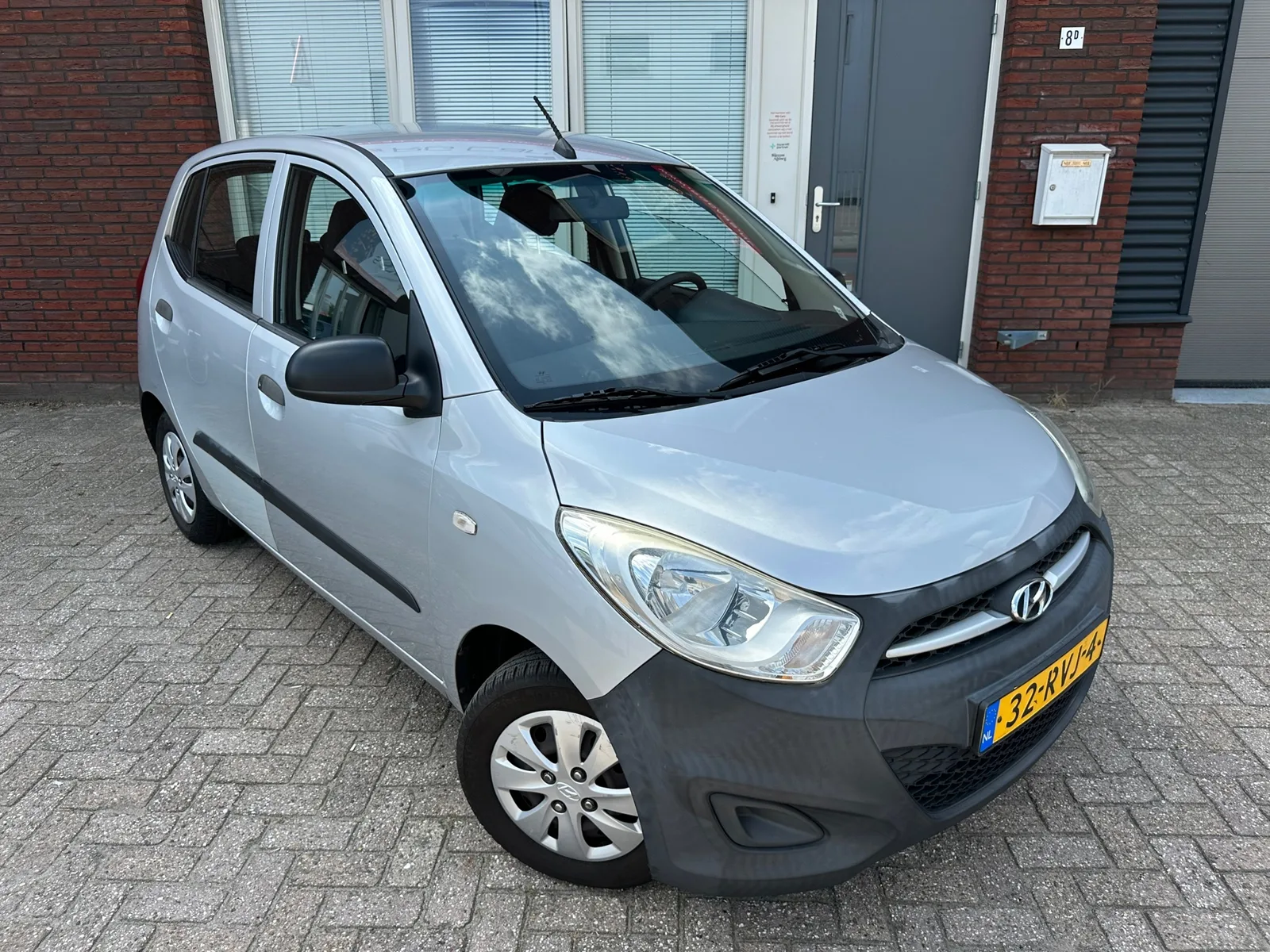 Hyundai i10 (2011) — foto 1