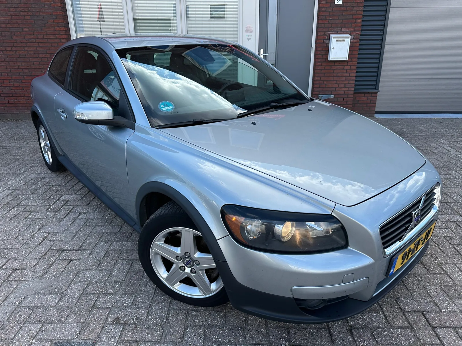 Volvo C30 (2008) — foto 1