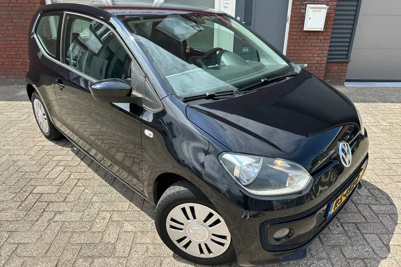 Volkswagen Up! (2012)