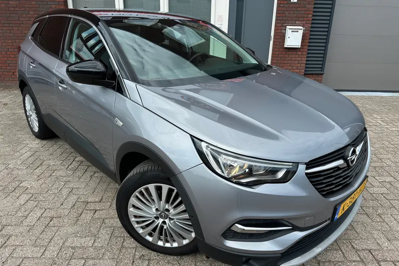 Opel Grandland X (2019)