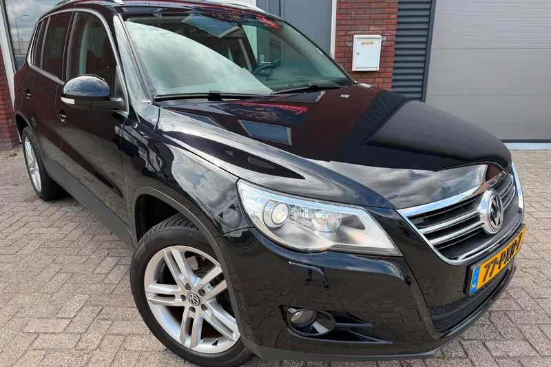 Volkswagen Tiguan (2011)