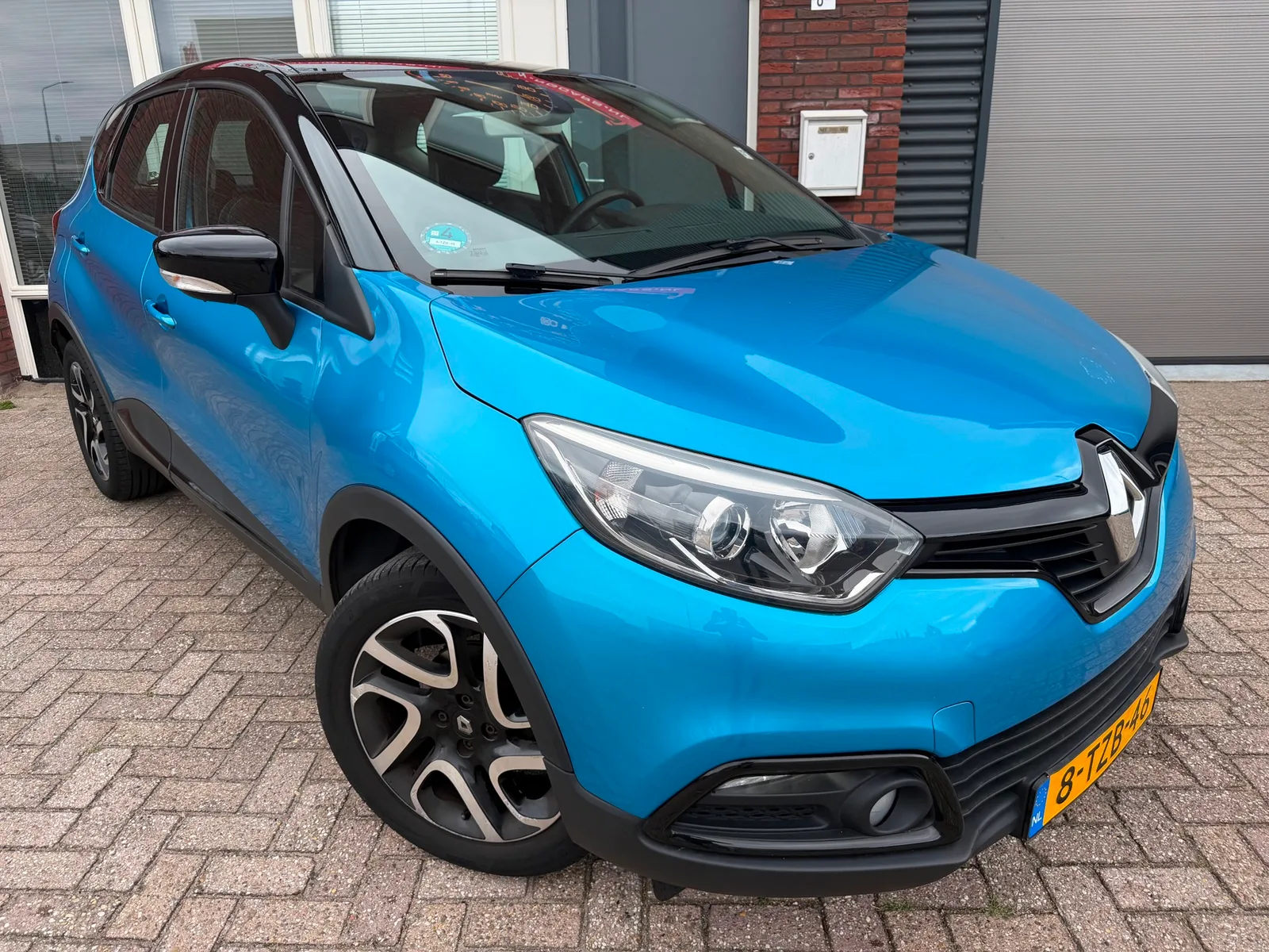 Renault Captur (2014) — foto 1