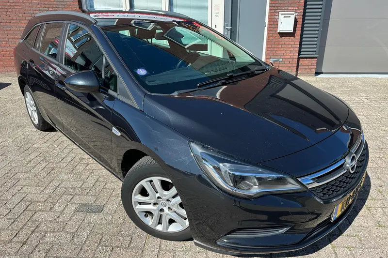 Opel Astra Sports Tourer (2016)