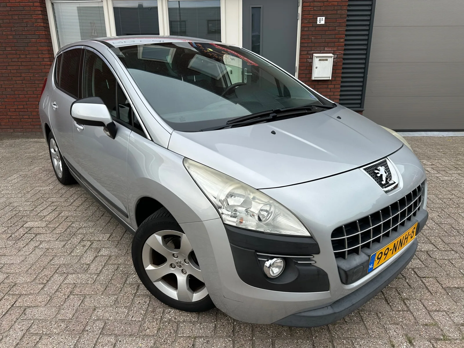 Peugeot 3008 (2010) — foto 1