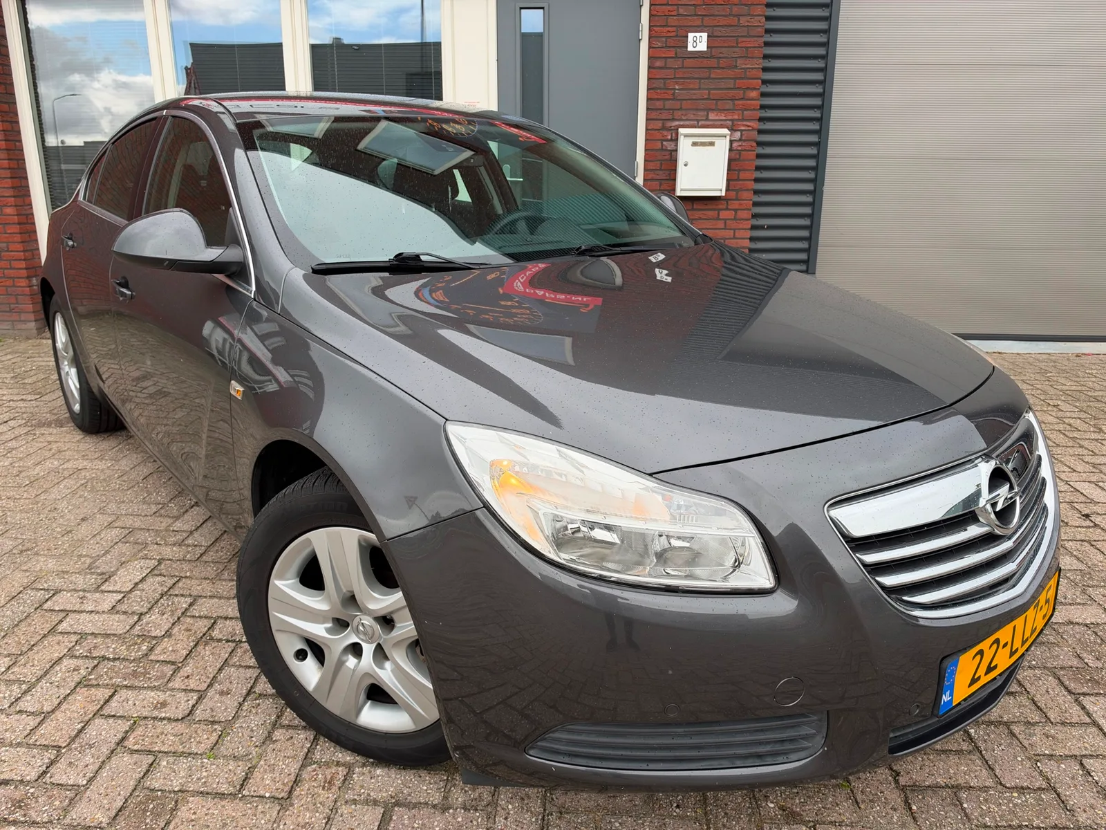 Opel Insignia (2010) — foto 1