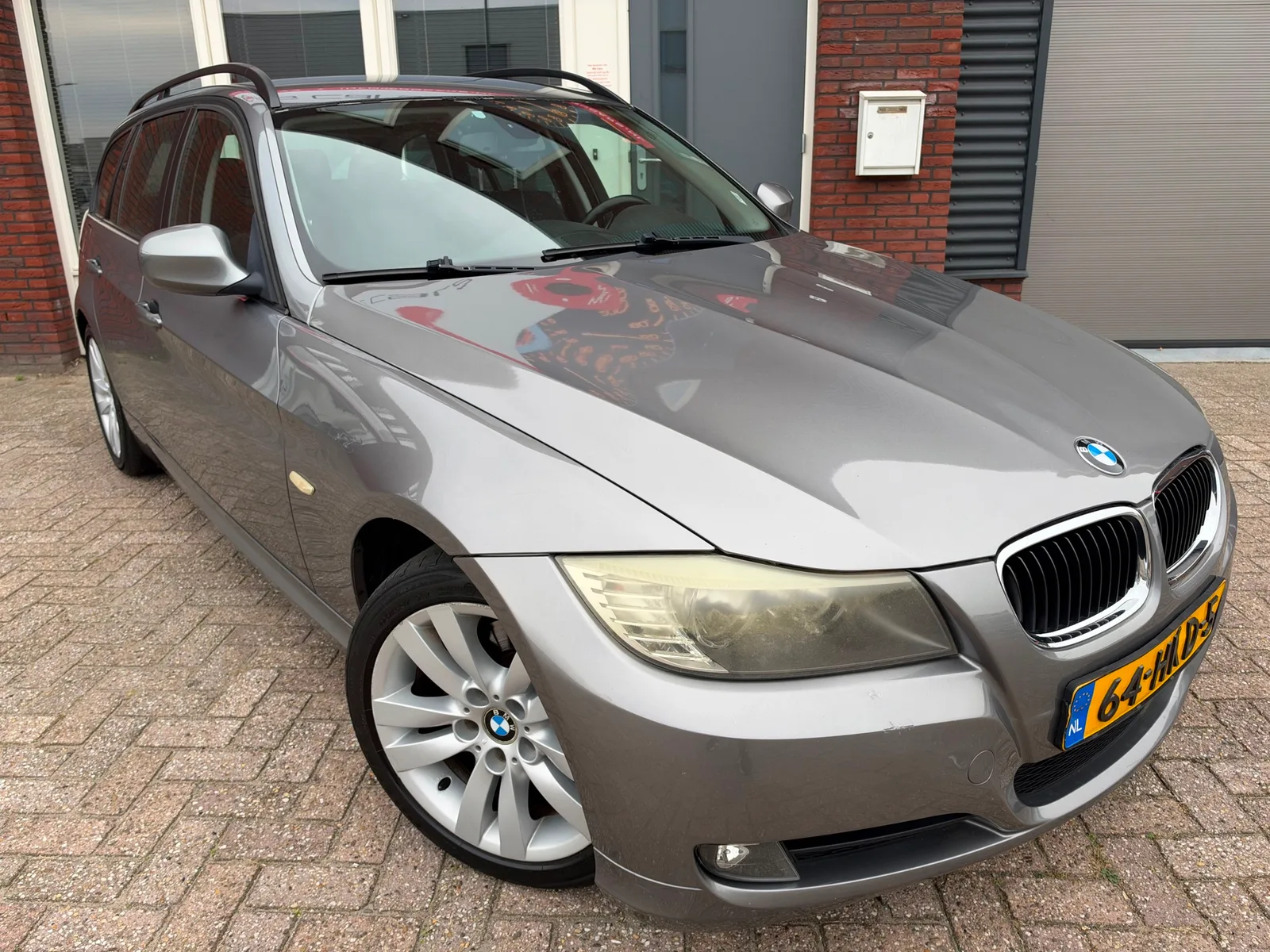 BMW 3-Serie (2009) — foto 1