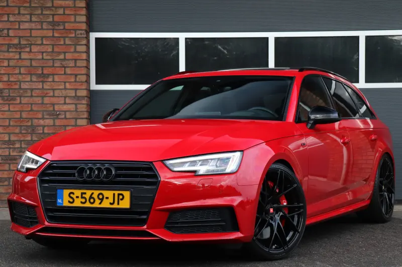 Audi A4 (2017)