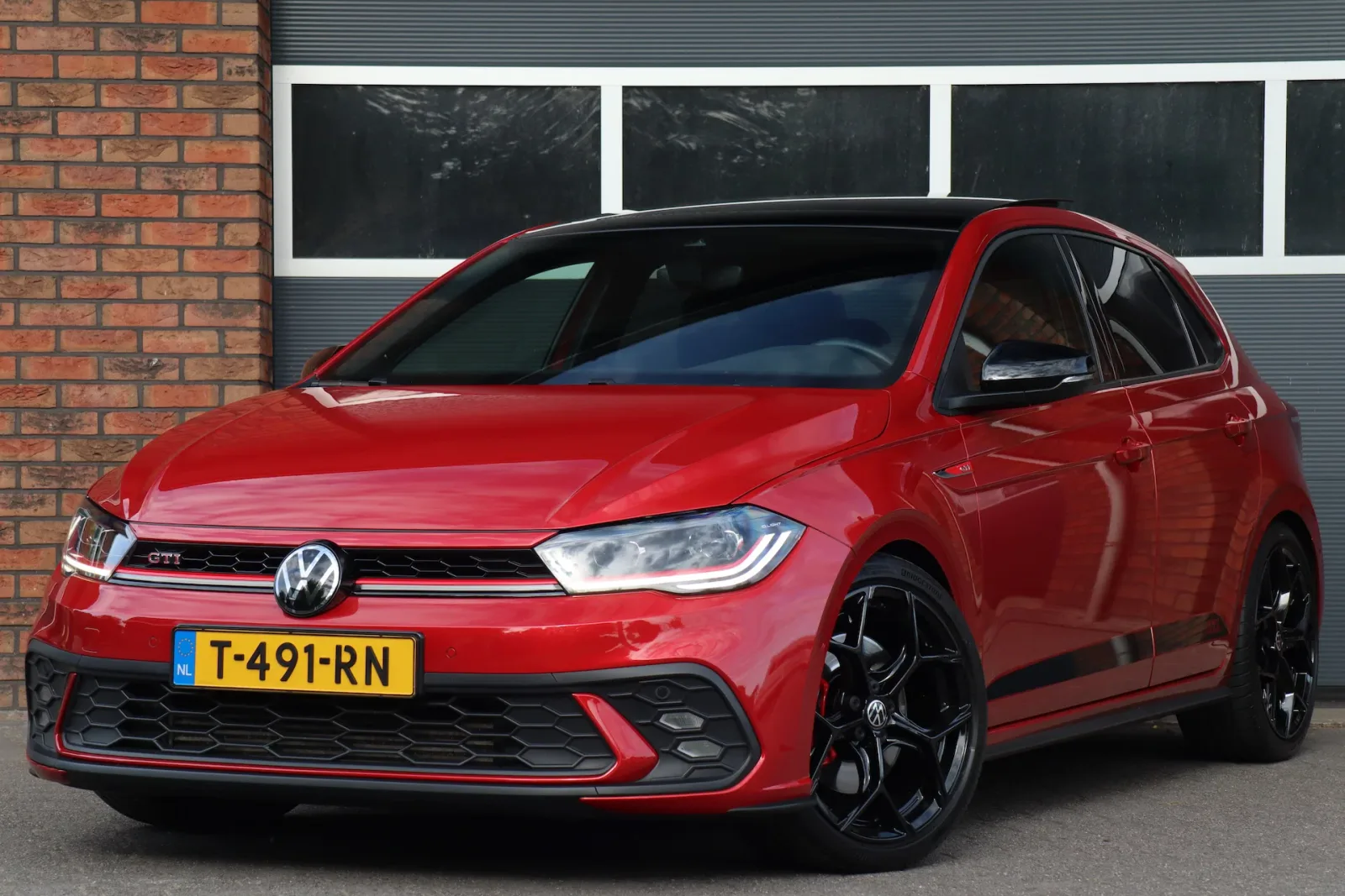 Volkswagen Polo (2023) — foto 1