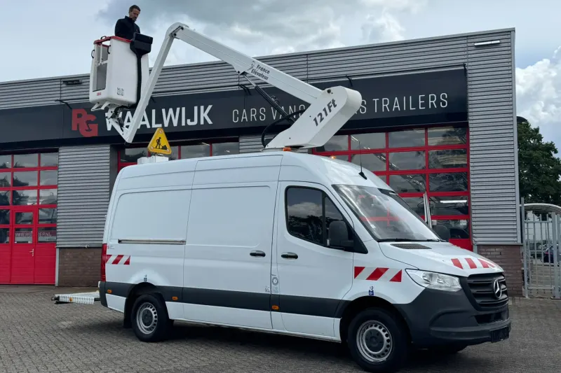 Mercedes-Benz Sprinter (2022)