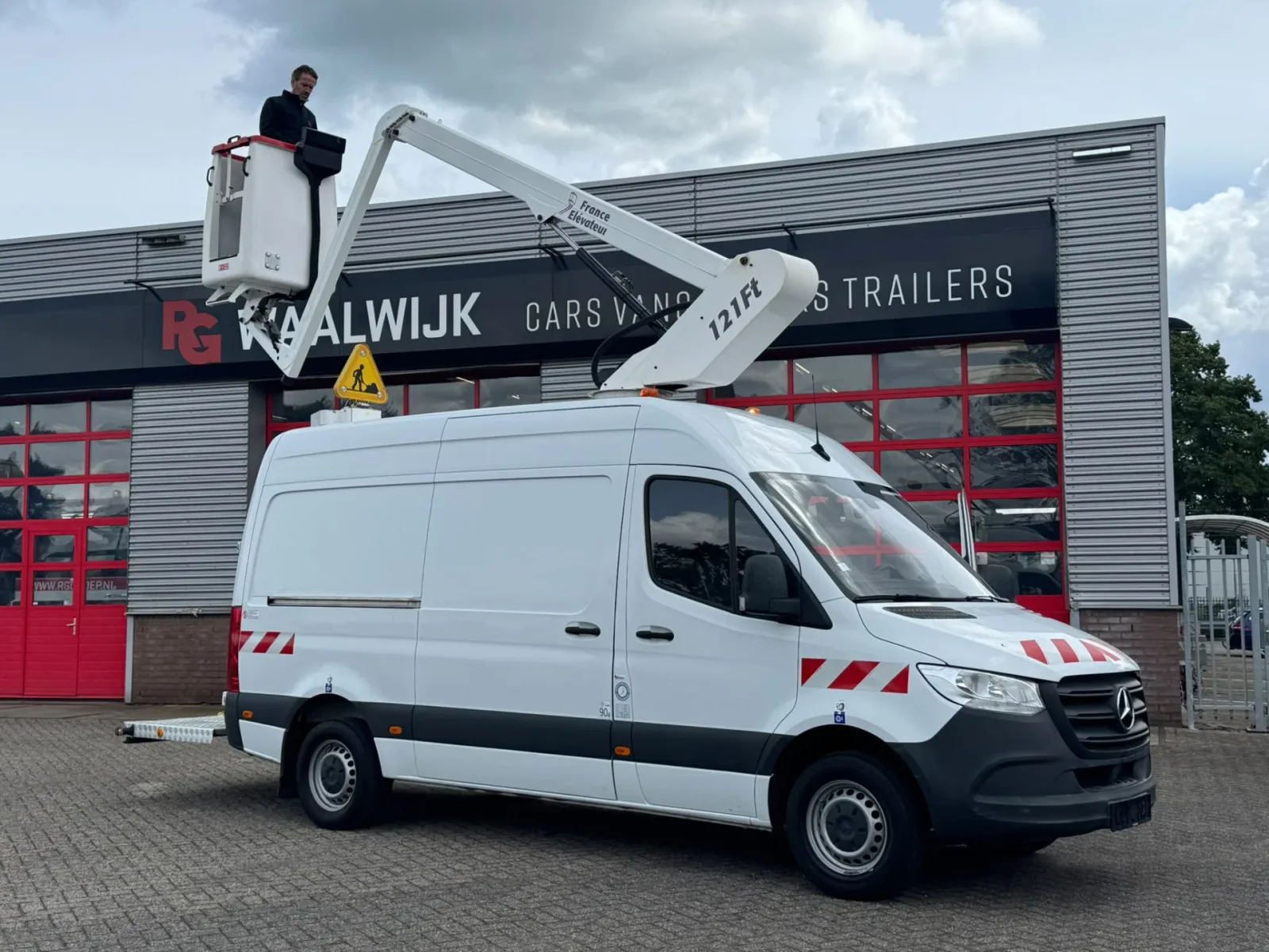 Mercedes-Benz Sprinter (2022) — foto 1