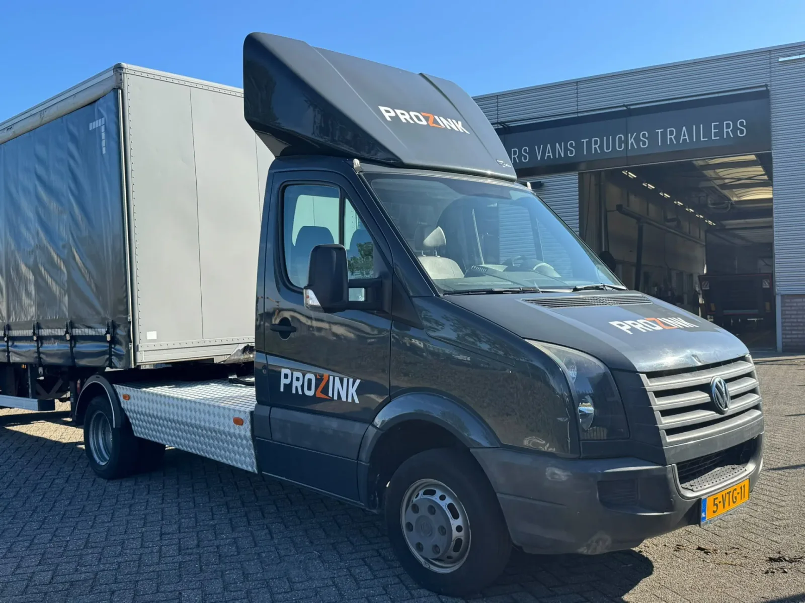 Volkswagen Crafter (2012) — foto 1