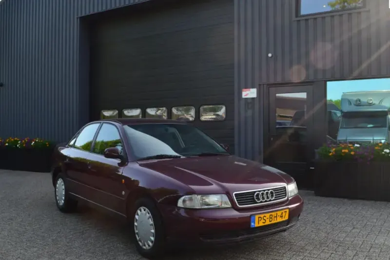 Audi A4 (1996)