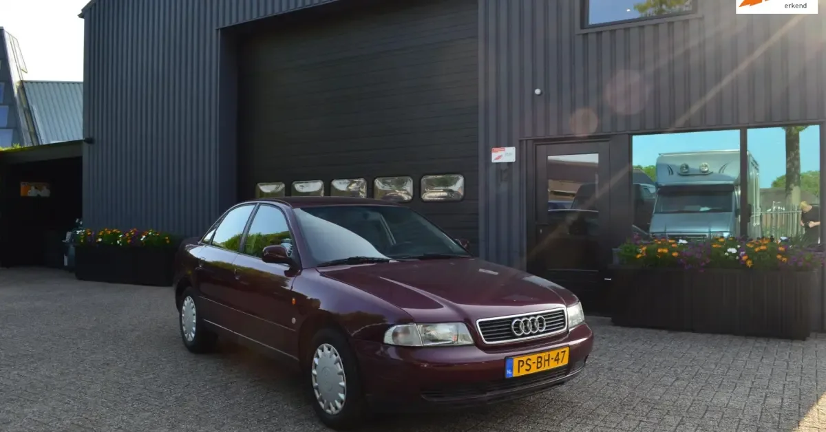 Audi A4 (1996) — foto 1