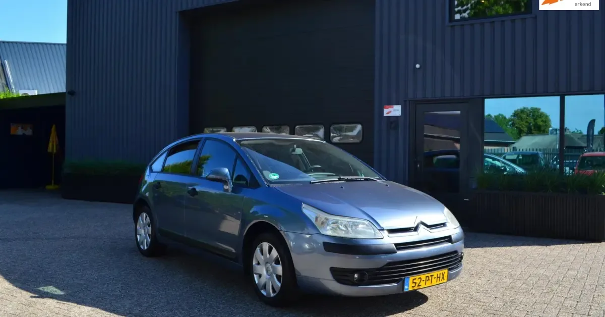 Citroën C4 (2004) — foto 1