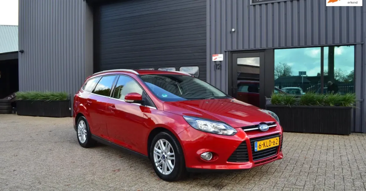 Ford Focus (2013) — foto 1