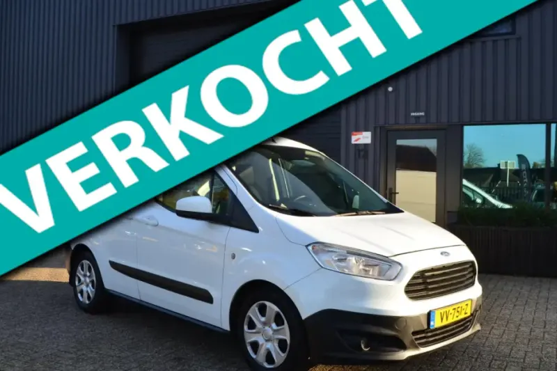 Ford Transit Courier (2016)