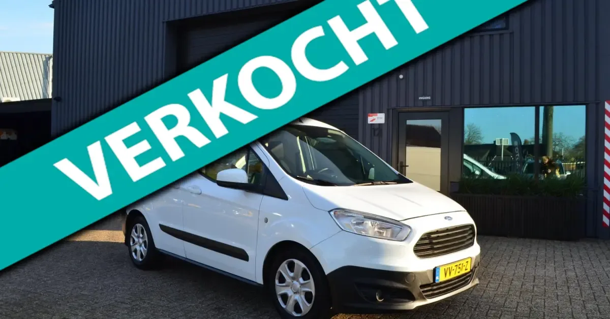 Ford Transit Courier (2016) — foto 1