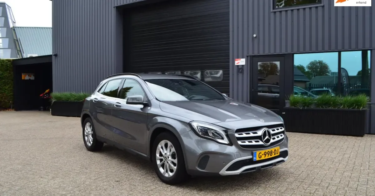 Mercedes-Benz GLA (2019) — foto 1