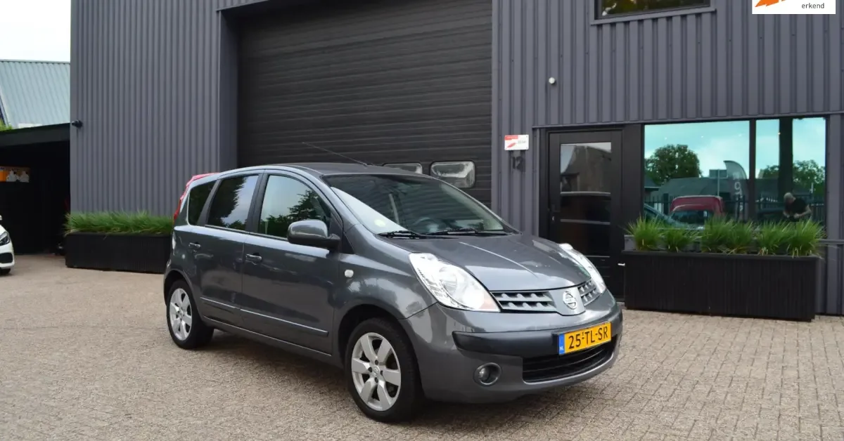 Nissan Note (2006) — foto 1