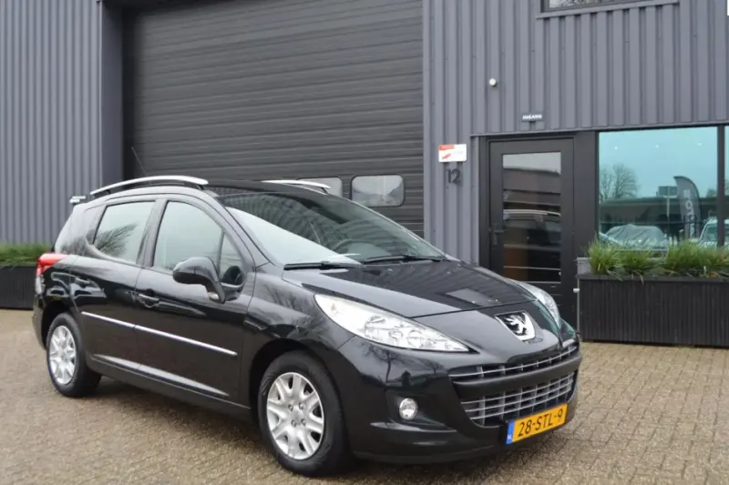 Peugeot 207 (2011)