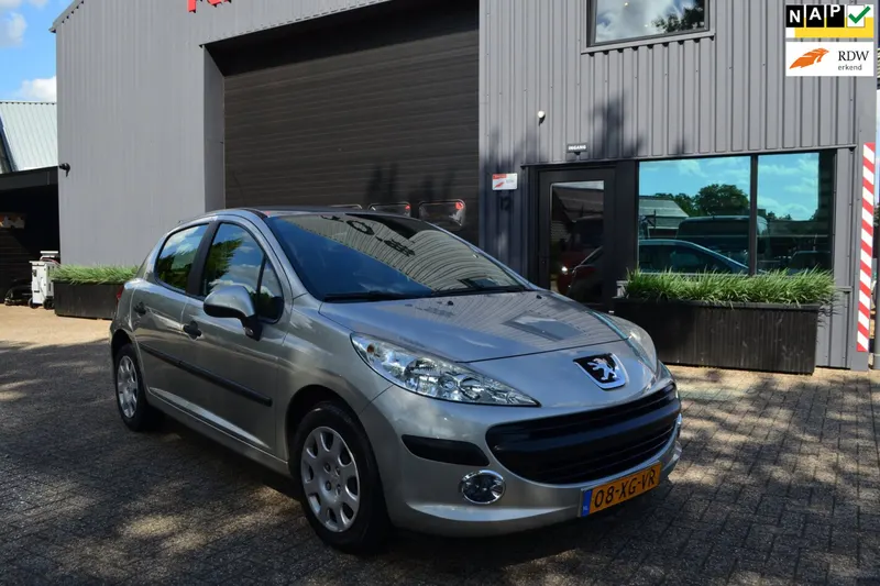 Peugeot 207 (2007)