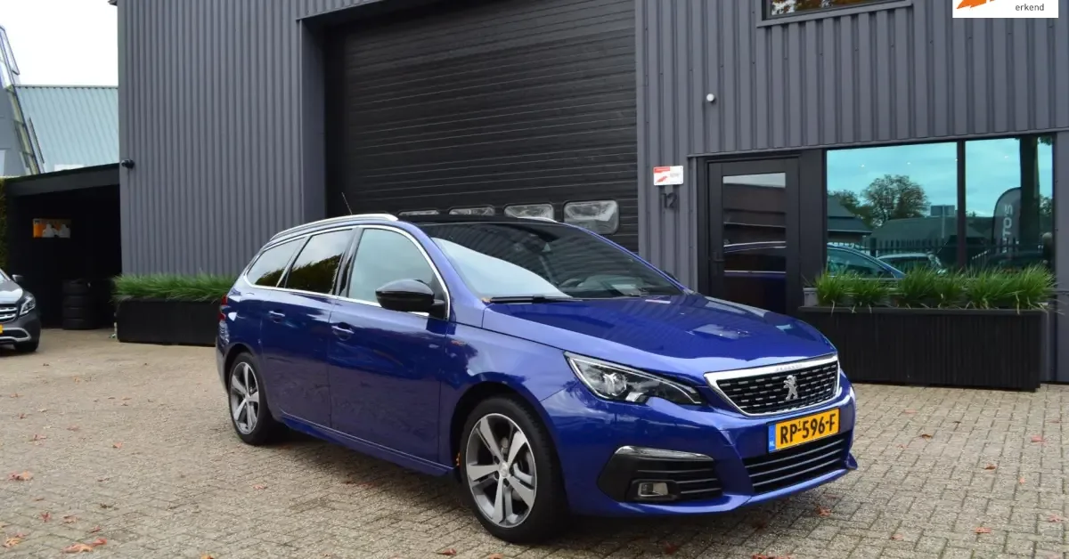 Peugeot 308 (2018) — foto 1