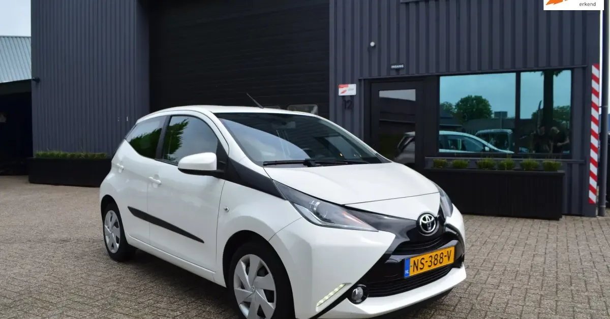 Toyota Aygo (2017) — foto 1