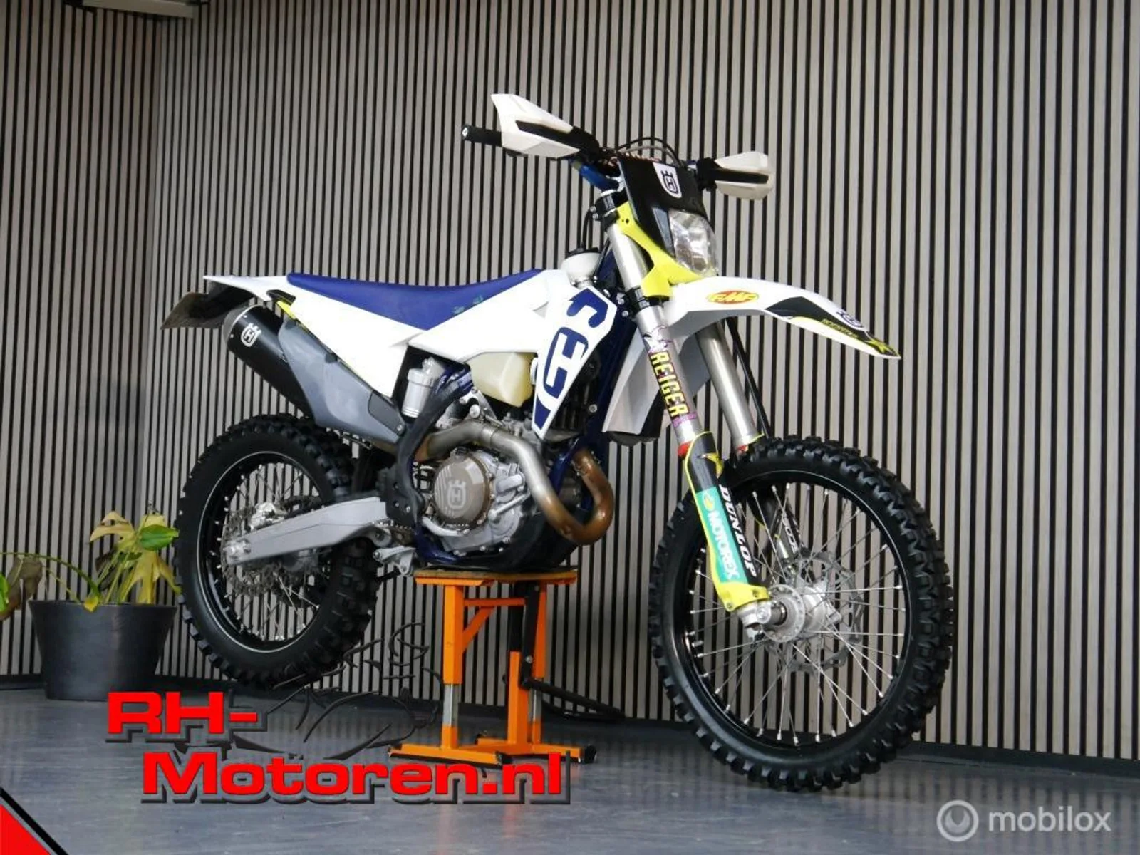 Husqvarna FE 450 (2020) — foto 1