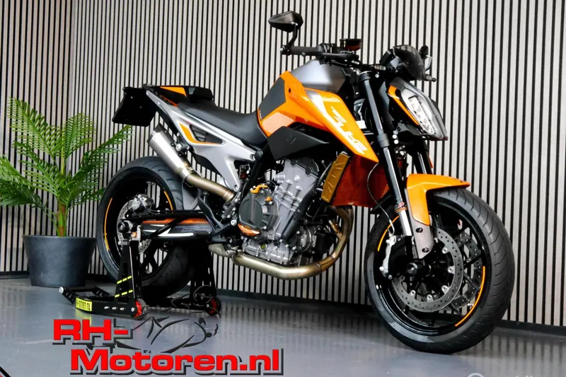 KTM 790 Duke (2019)