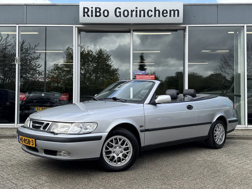 Saab 9-3 (2002) — foto 1